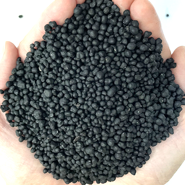 작년에 인산염 비료 산업은 원활하게 운영되었습니다